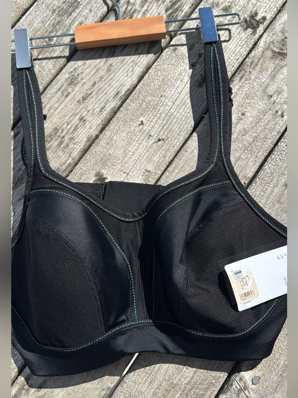 Chantelle High Impact Black Full-Coverage Support Bra with blue Stitching